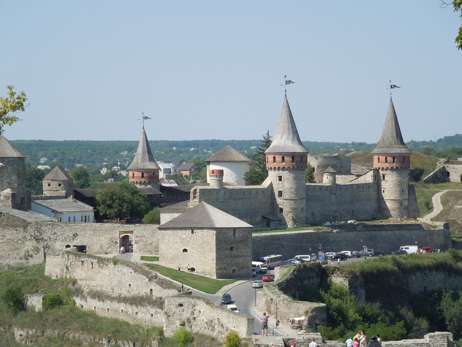 9-kamjaneccerkva-00027.jpg